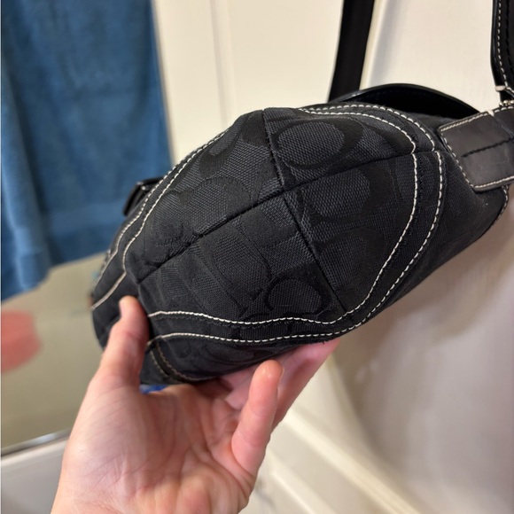 Coach soho 10297 signature shoulder bag with dust bag - Picture 5 of 16